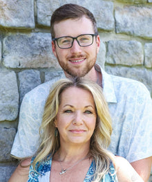 Rhonda Lowe and Mack Shelton, the two stylists behind Threads on Design